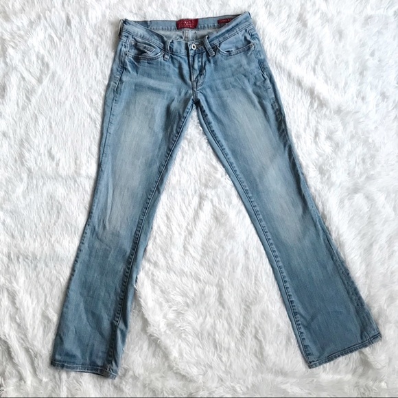 LUCKY BRAND Charlie Baby Boot Light Wash Jeans - Picture 2 of 5